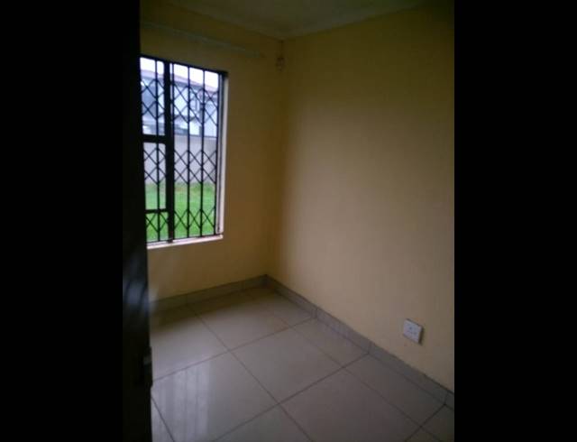 3 BEDROOM HOUSE FOR SALE IN DAWN PARK EXT